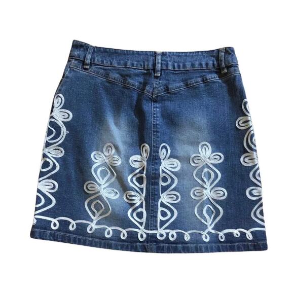 Vintage Betsey Johnson Embroidered Denim Jean Mini Skirt Size 2 New - Picture 6 of 7